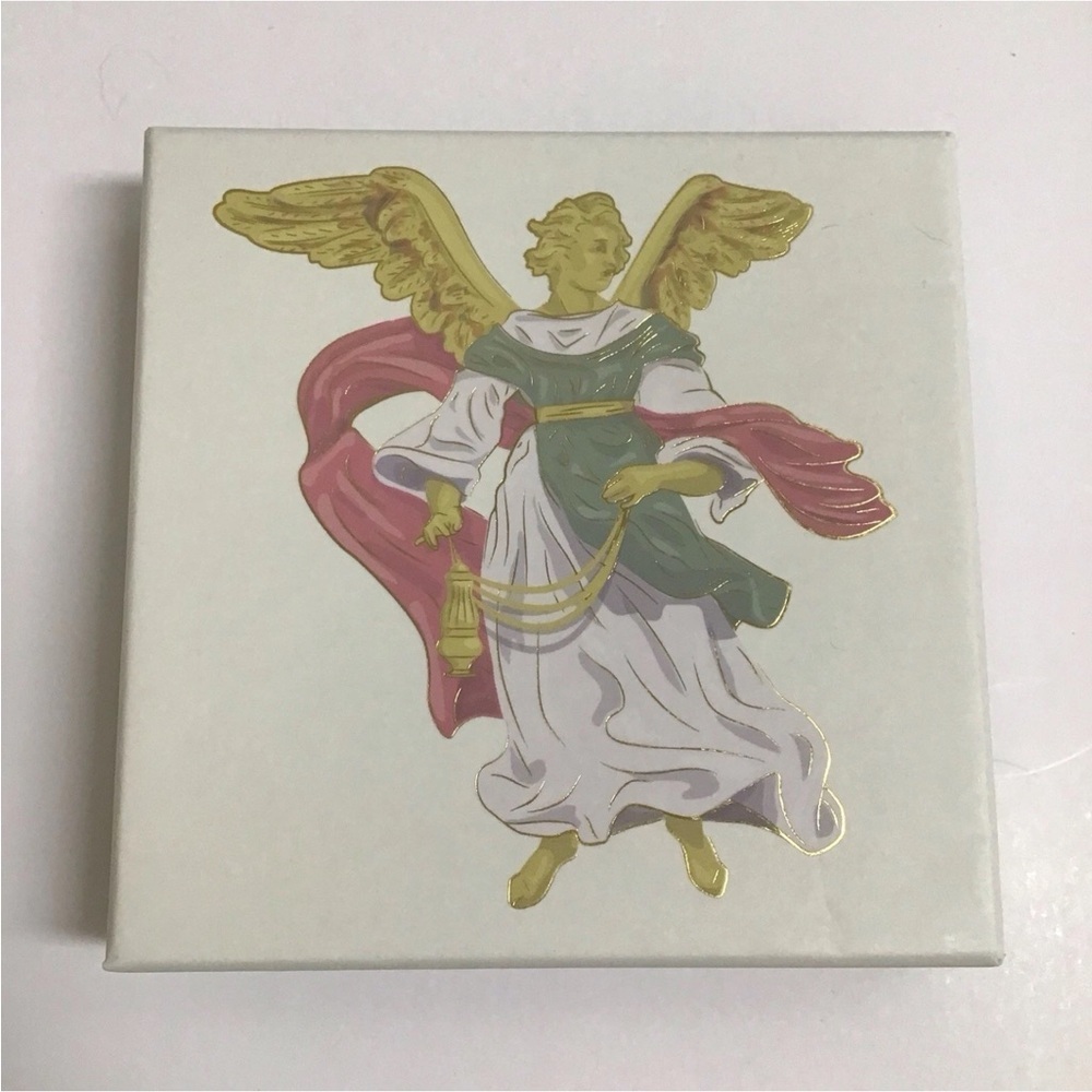 The Met New York Museum of Art 2018 Angel Christmas Tree Ornament Gold USA NEW - Picture 10 of 16
